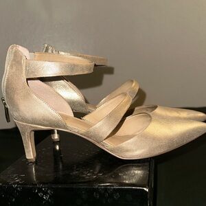 Franco Sarto Davey d'Orsay gold metallic kitten heel pump